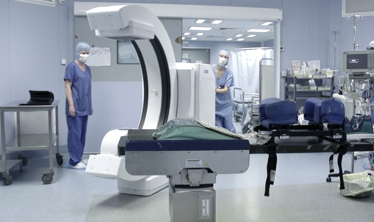 eCential Robotics raises €100 million to export its surgical assistance robot